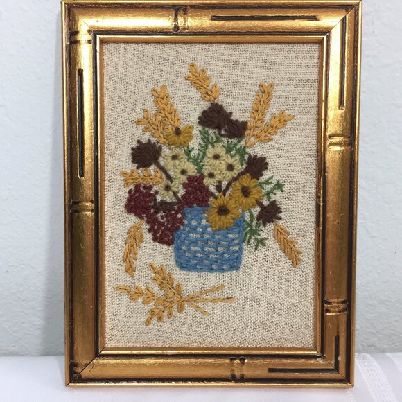 None Other - Vintage Crewel Embroidery Picture Wildflower Bouquet Framed